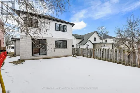 42 Rich Avenue Cambridge ON N1R 2A5
