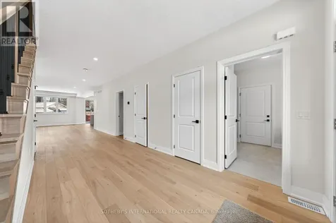 42 Rich Avenue Cambridge ON N1R 2A5