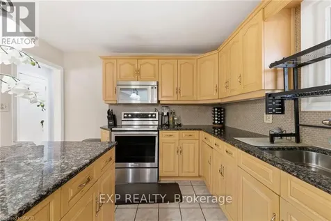 364 Roselawn Place Waterloo ON N2L 5P1