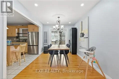 364 Roselawn Place Waterloo ON N2L 5P1
