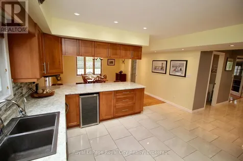 13 Elgin Street Northern Bruce Peninsula ON N0H 2R0