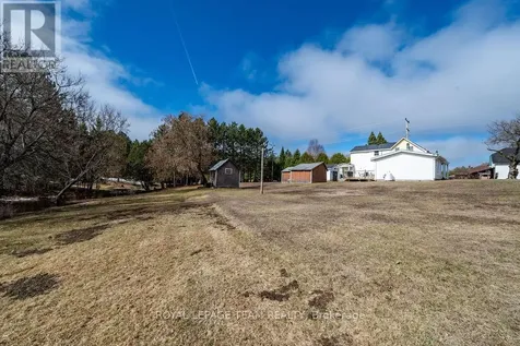 3709 Old Barrys Bay Road Madawaska Valley ON K0J 1B0