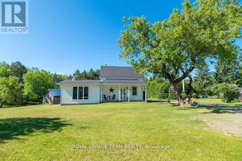 3709 Old Barrys Bay Road Madawaska Valley ON K0J 1B0