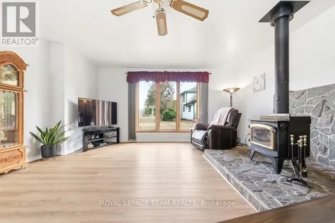 3709 Old Barrys Bay Road Madawaska Valley ON K0J 1B0