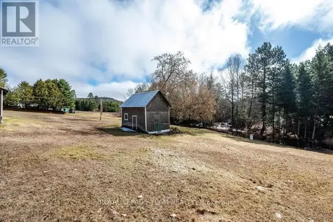 3709 Old Barrys Bay Road Madawaska Valley ON K0J 1B0