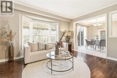 95 Thornlodge Drive Waterdown ON L8B 0L9