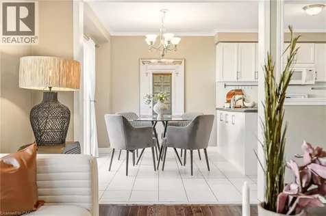 95 Thornlodge Drive Waterdown ON L8B 0L9