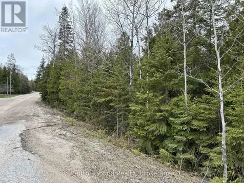 Point Lt35 Con 3 Wbr Point 77 Corners Northern Bruce Peninsula ON N0H 1W0