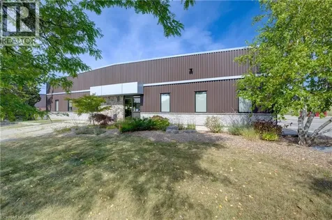 136 Dearborn Place Waterloo ON N2J 4N5