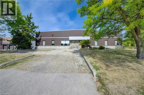 136 Dearborn Place Waterloo ON N2J 4N5