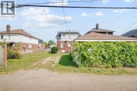 2251-53 Howard Avenue Windsor ON N8X 3V2