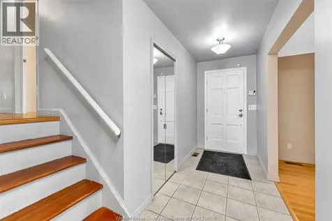 313 Barry Avenue Tecumseh ON N8N 2G2