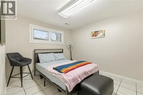 364 Roselawn Place Waterloo ON N2L 5P1