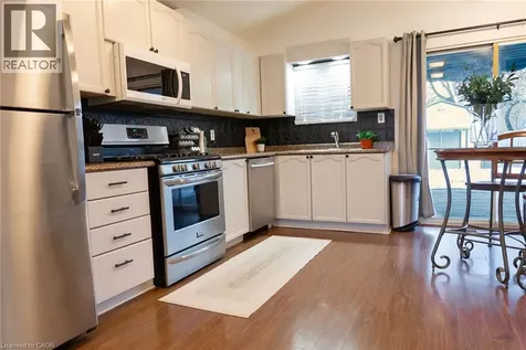 717 Knox Avenue Hamilton ON L8H 6K7