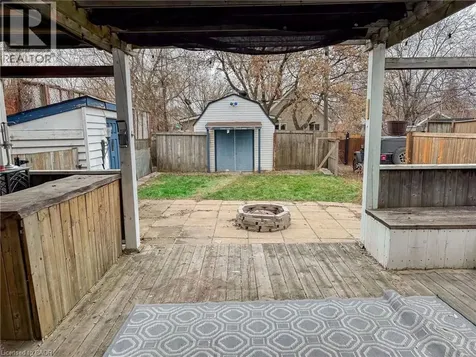 717 Knox Avenue Hamilton ON L8H 6K7