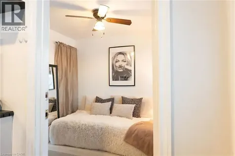 717 Knox Avenue Hamilton ON L8H 6K7