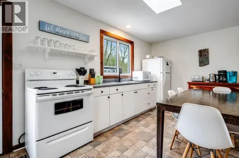 170 North Shore Road Pelee Island ON N0R 1M0