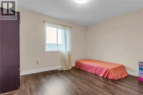 48 Cash Crescent Ingersoll ON N5C 0E2