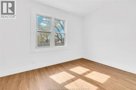 1398 Rooney Windsor ON N9B 1K7