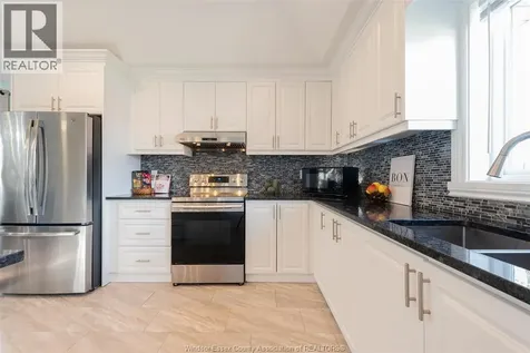 1798 Argus Street Lasalle ON N9J 3G4