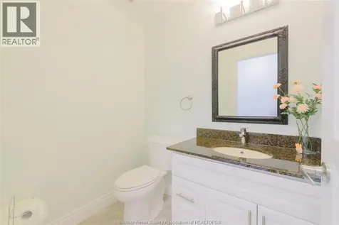 1798 Argus Street Lasalle ON N9J 3G4
