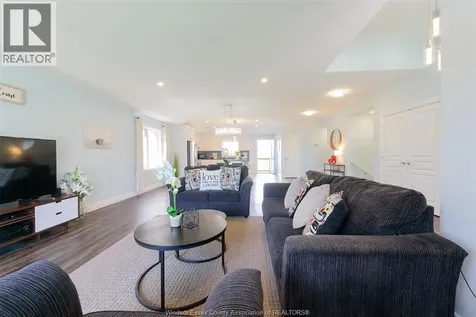 1798 Argus Street Lasalle ON N9J 3G4