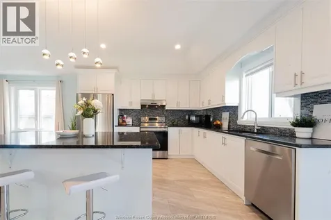 1798 Argus Street Lasalle ON N9J 3G4