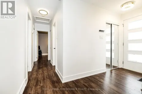 36 Largo Crescent Ottawa ON K2G 3C7