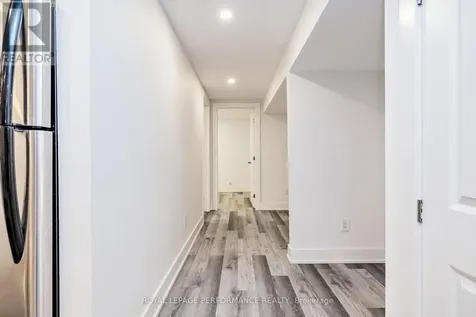 36 Largo Crescent Ottawa ON K2G 3C7