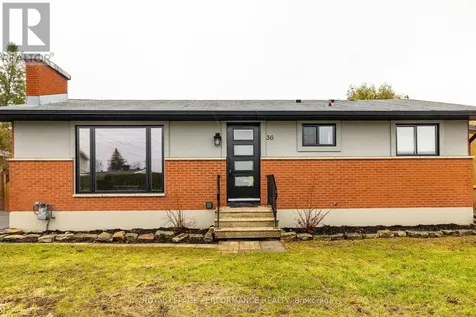 36 Largo Crescent Ottawa ON K2G 3C7
