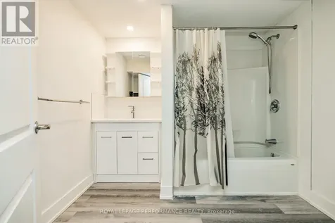 36 Largo Crescent Ottawa ON K2G 3C7