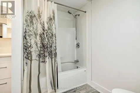 36 Largo Crescent Ottawa ON K2G 3C7