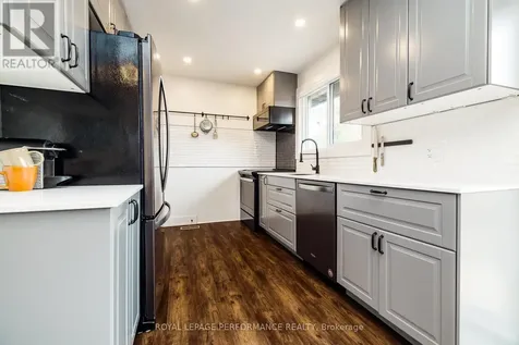 36 Largo Crescent Ottawa ON K2G 3C7