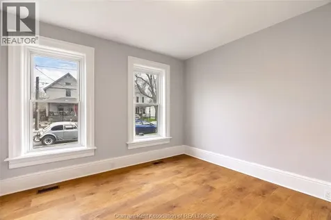 78 Raleigh Street Chatham ON N7M 2M8