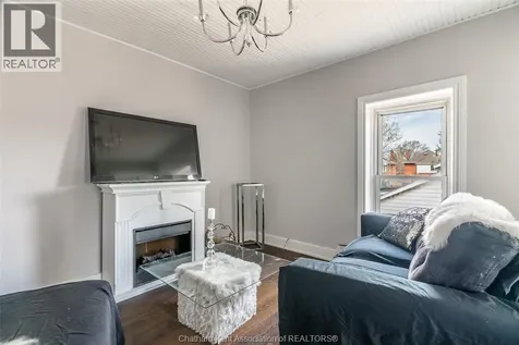 78 Raleigh Street Chatham ON N7M 2M8