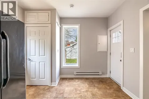 78 Raleigh Street Chatham ON N7M 2M8