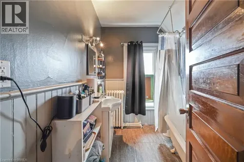10 Henrietta Street Brantford ON N3T 3Y9