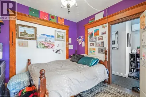 10 Henrietta Street Brantford ON N3T 3Y9