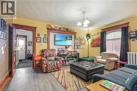 10 Henrietta Street Brantford ON N3T 3Y9