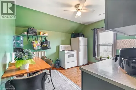 10 Henrietta Street Brantford ON N3T 3Y9