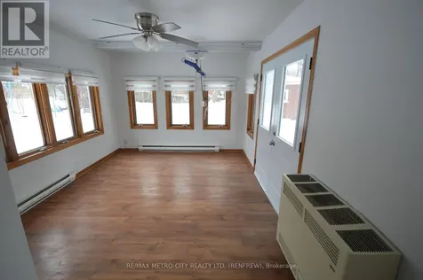 235 Renfrew Avenue West Renfrew ON K7V 2Y7