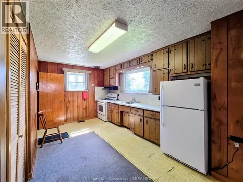 86 Lamila Street Thamesville ON N0P 2K0