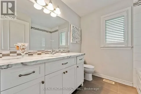 714 Bunchberry Way Ottawa ON K1T 0J8
