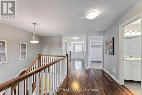 714 Bunchberry Way Ottawa ON K1T 0J8