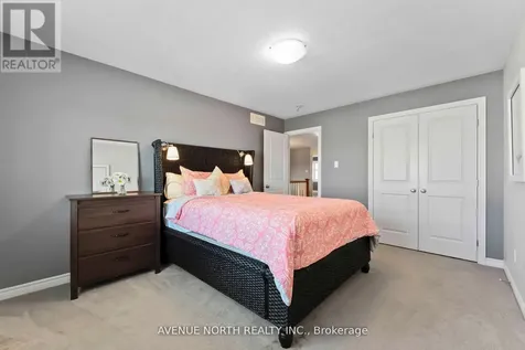 714 Bunchberry Way Ottawa ON K1T 0J8