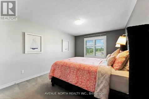 714 Bunchberry Way Ottawa ON K1T 0J8