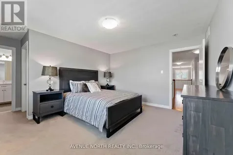 714 Bunchberry Way Ottawa ON K1T 0J8