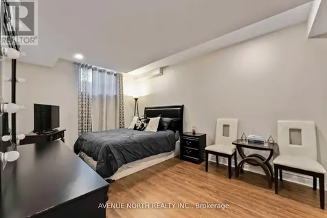 714 Bunchberry Way Ottawa ON K1T 0J8