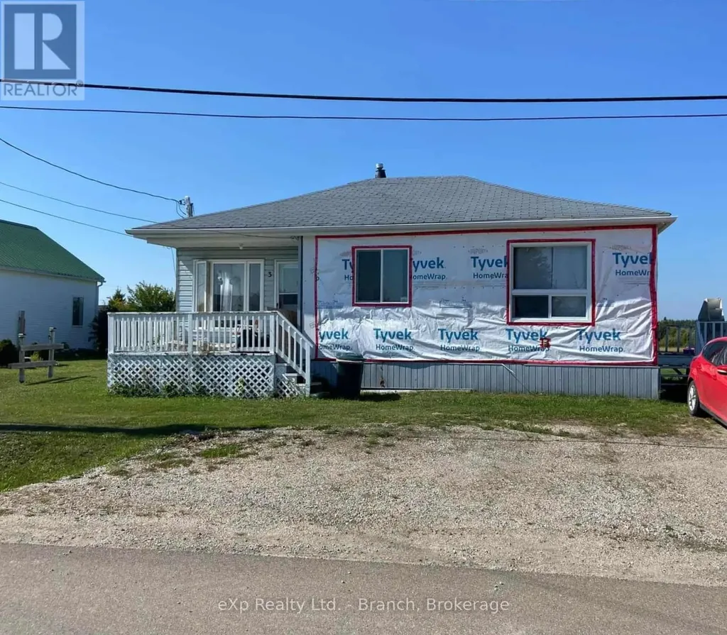 3 St.therese Street Kapuskasing ON P0L 1Z0