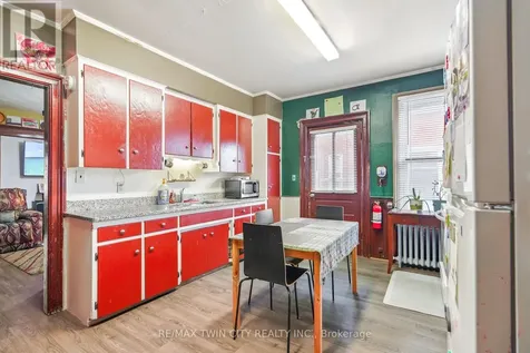 10 Henrietta Street Brantford ON N3T 3Y9